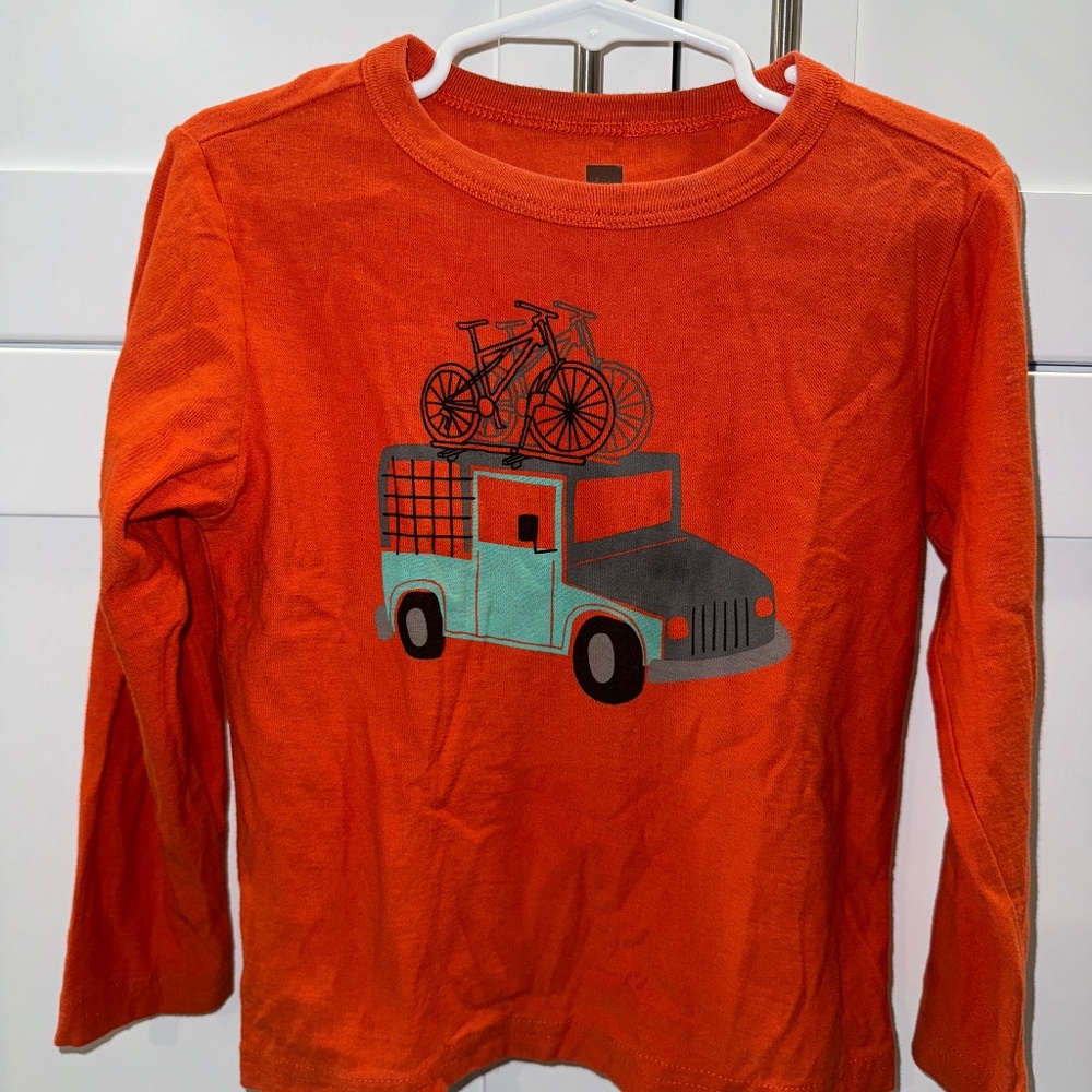 Tea collection - Bikes with truck graphic tee